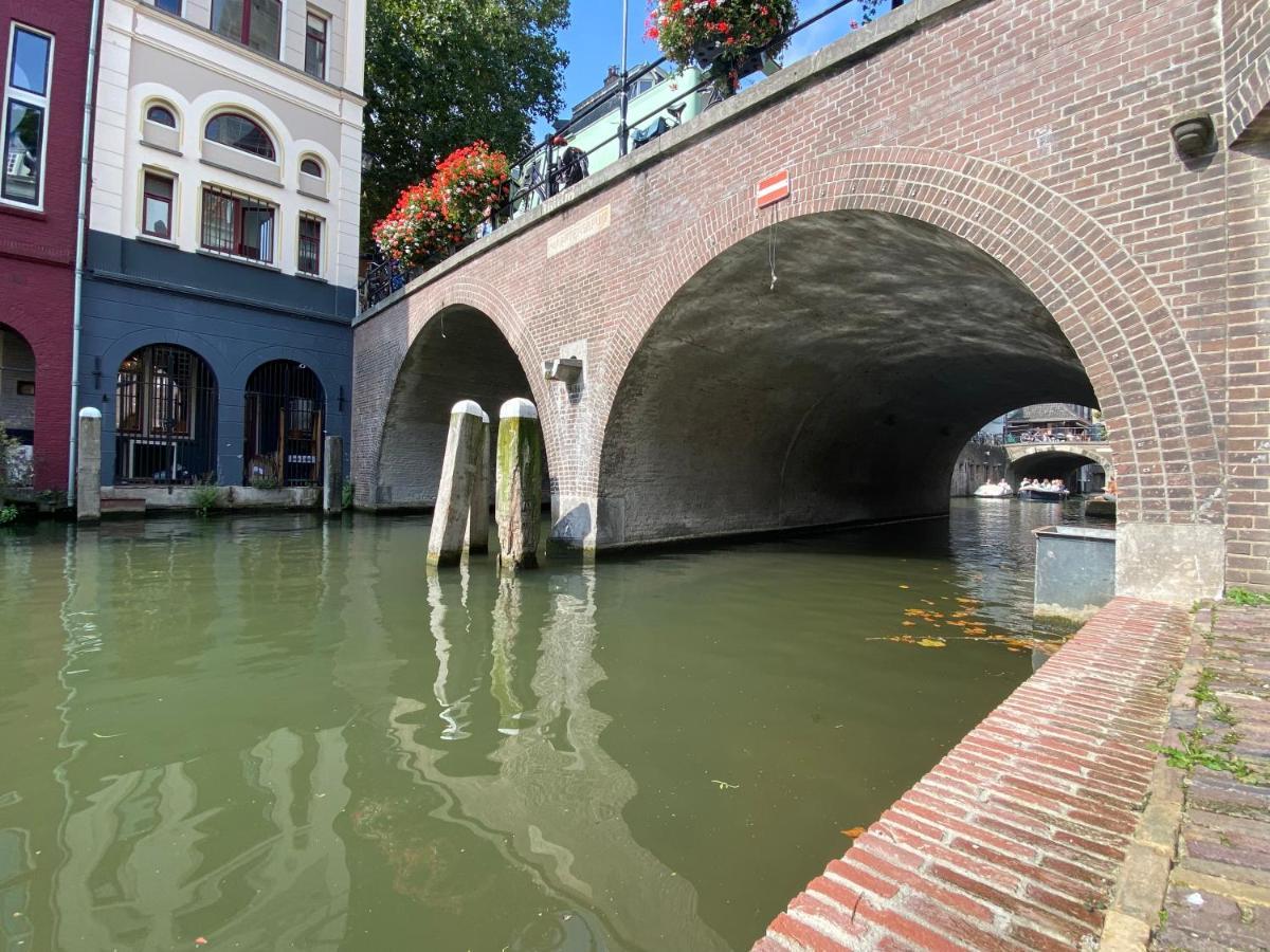 Slapen Onder De Dom Bed & Breakfast Utrecht Exterior photo